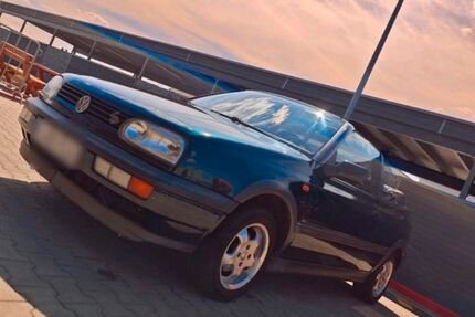VW Golf 208.000 km 900 € Nürnberg 90411