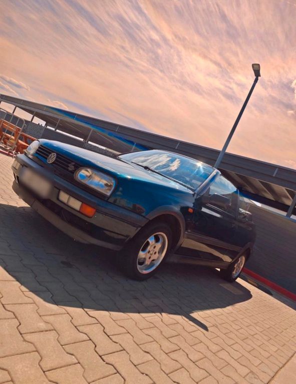 VW Golf 208.000 km 900 € Nürnberg 90411