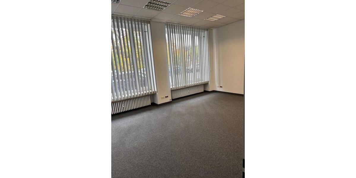 Helle, freundliche und ansprechende Büro-oder Praxisräume zimmer