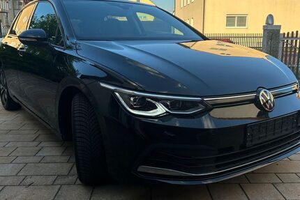 VW Golf 89.799 km 23.100 &euro; Nürnberg 90455