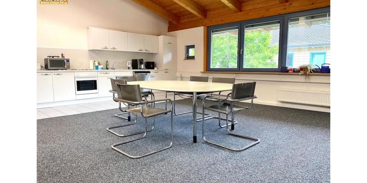 Repräsentative 880 qm Gewerbeimmobilie auch teilbar– vielseitig nutzbar und verkehrsgünstig gelegen zimmer