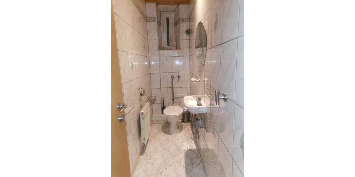 Etagenwohnung Nürnberg Hasenbuck - 3 Zimmer, 73 m&sup2;, 1.200&euro; | Angebot:27603972