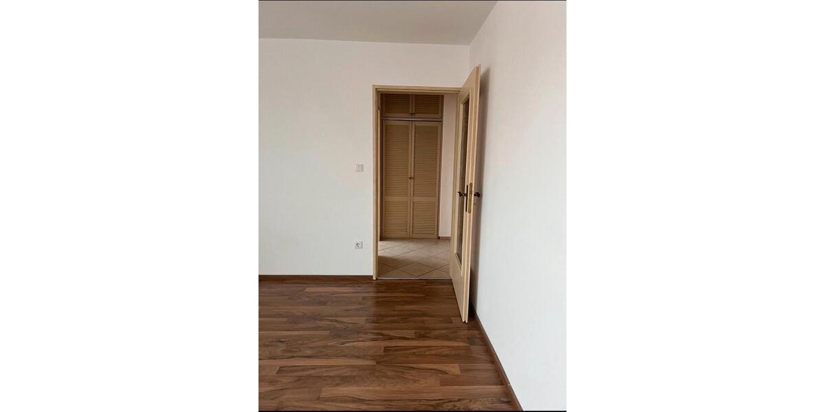 Etagenwohnung Nürnberg Gebersdorf - 2 Zimmer, 50 m&sup2;, 900&euro; | Angebot:25658991