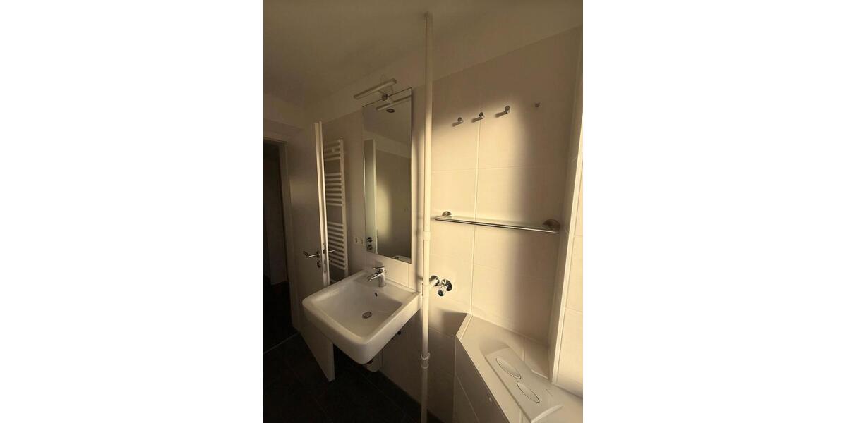 Etagenwohnung Nürnberg Gleißhammer - 2 Zimmer, 50 m&sup2;, 750&euro; | Angebot:27609591