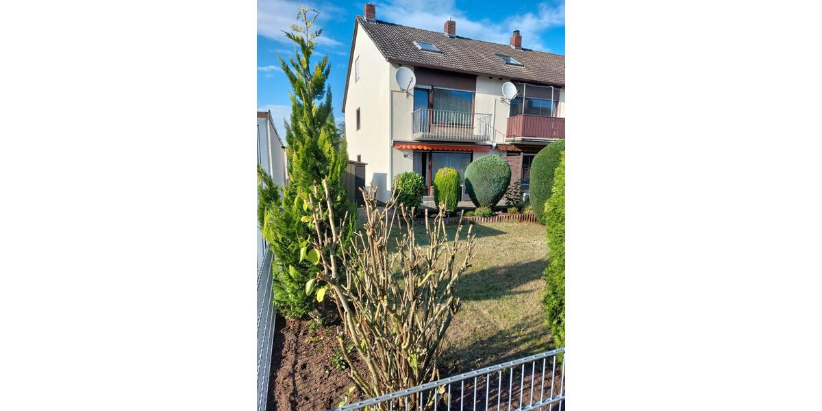 Reihenhaus Schwabach - 4 Zimmer, 105 m&sup2;, 379.000&euro; | Angebot:26165393