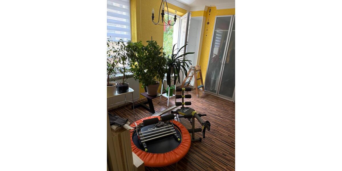 Etagenwohnung Nürnberg Eberhardshof - 3 Zimmer, 85 m&sup2;, 1.100&euro; | Angebot:27586498