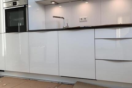 Wunderschöne helle gut geschnittene 4-Zimmer Dachwohnung 4 zimmer