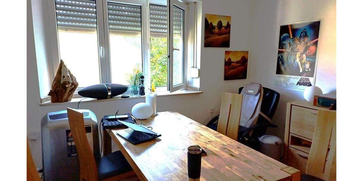 Modernisierte 3-Zi.-Wohnung mit Loggia, Garage, ruhige Grünlage, Luitpoldhain, Nähe Innenstadt 3 zimmer