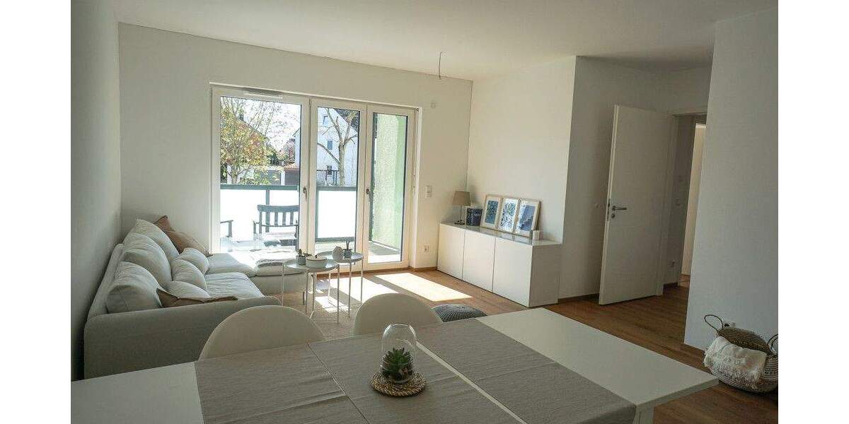Etagenwohnung Oberasbach Kreutles - 4 Zimmer, 111 m&sup2;, 1.575&euro; | Angebot:25776653