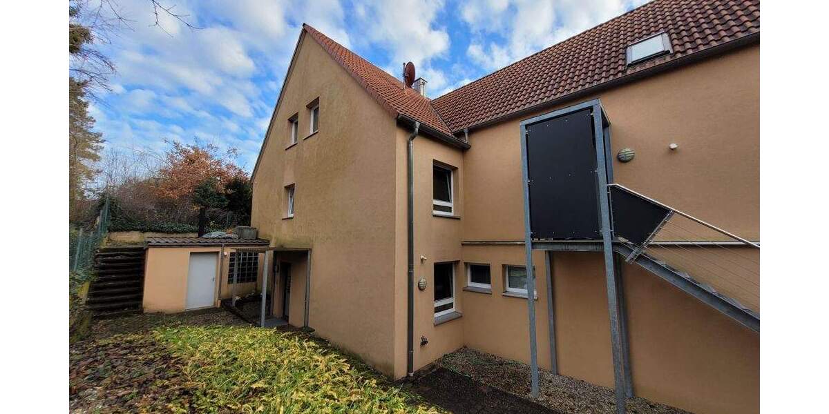 ** TOP GELEGENHEIT ** Saniertes 4-Familienhaus in bevorzugter Wohnlage für Anleger ** zimmer