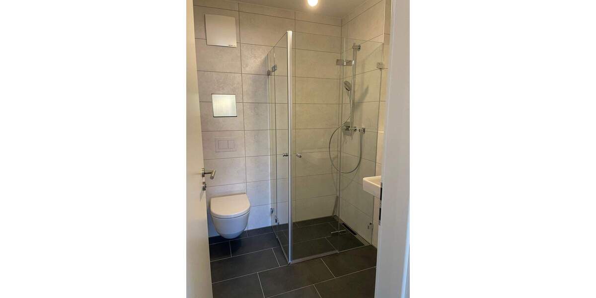 4-Zimmer-Wohnung mit Einbauküche in Dechsendorf 4 zimmer