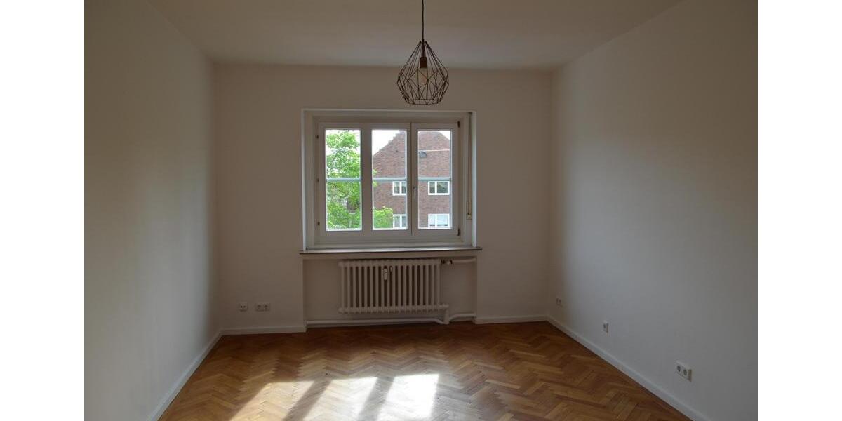 Etagenwohnung Nürnberg Hasenbuck - 3.5 Zimmer, 101 m&sup2;, 1.395&euro; | Angebot:26384424