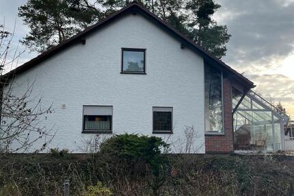 Haus Einfamilienhaus freistehend, Garten