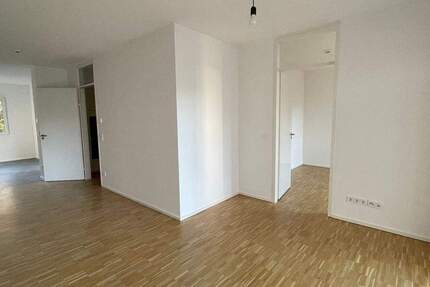 Ein Wohn(t)raum im Neubauviertel mit Loggia und Terrasse 3 zimmer