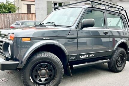 Lada Niva