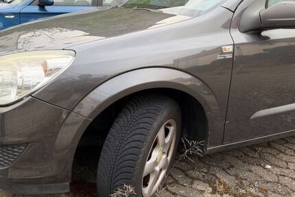 Opel Astra 79.000 km 3.850 &euro; Nürnberg 90419
