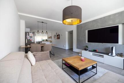 PROVISIONSFREI !! Moderne 4- Zimmer-EG- Wohnung mit Terasseü 4 zimmer