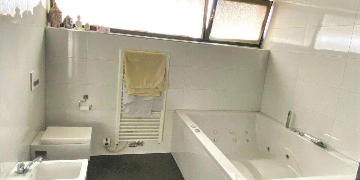 Einfamilienhaus Zirndorf Weinzierlein - 5 Zimmer, 158 m&sup2;, 699.000&euro; | Angebot:25732103