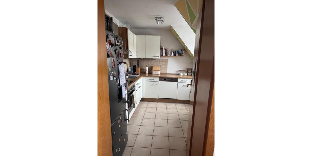 Etagenwohnung Zirndorf - 3 Zimmer, 80 m&sup2;, 850&euro; | Angebot:25546034