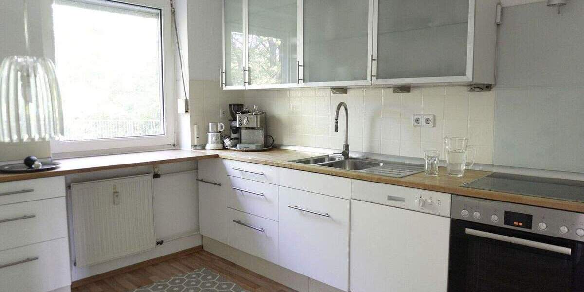 Helle 4-Zimmer-Wohnung mit Garten, Balkon & Stellplatz in Fürth 4 zimmer