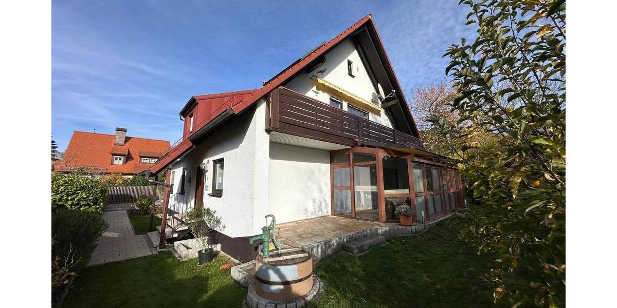 Charmantes Zweifamilienhaus, in begehrter, ruhiger Lage von Fürth Dambach 1 zimmer