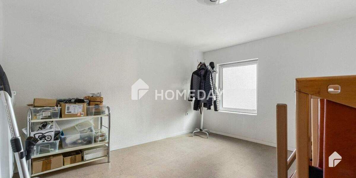 Schönes Bauernhaus mit 6 Zimmern und Garage in sehr guter Lage 6 zimmer