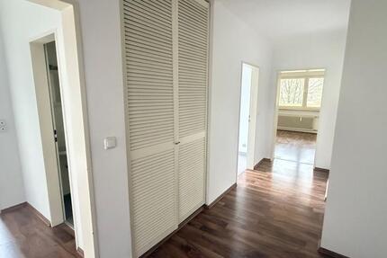 Wohnung Nürnberg Erlenstegen - 2 Zimmer, 73 m&sup2;, 680&euro; | Angebot:26183231