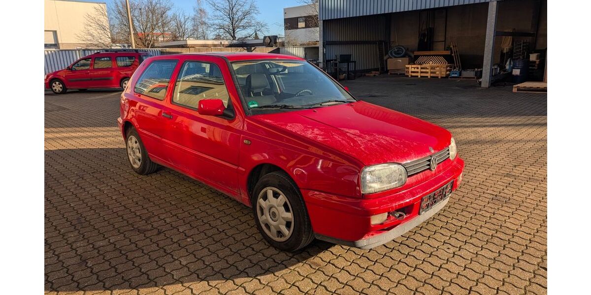 VW Golf 185.000 km 1.000 &euro; Nürnberg 90429