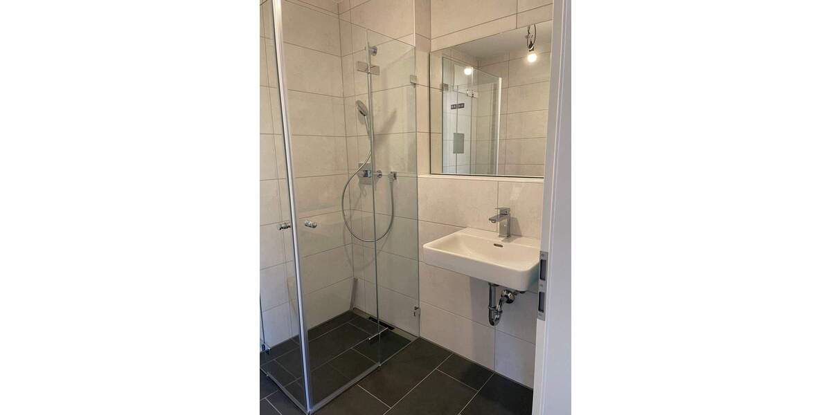 4-Zimmer-Wohnung mit Einbauküche in Dechsendorf 4 zimmer