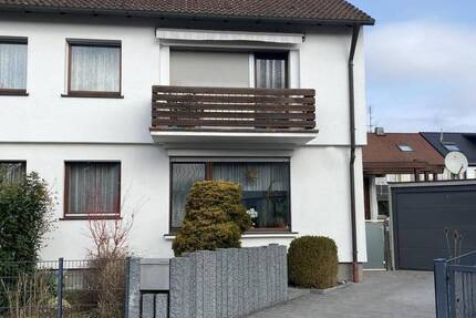 Nbg.-Reichelsdf. 2-Fam.-Haus mit Büro bzw. ELW 1 zimmer