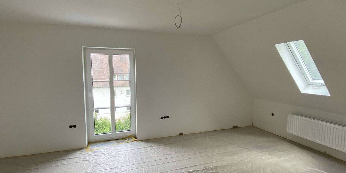 Etagenwohnung Forchheim - 5 Zimmer, 193 m&sup2;, 1.985&euro; | Angebot:26065272