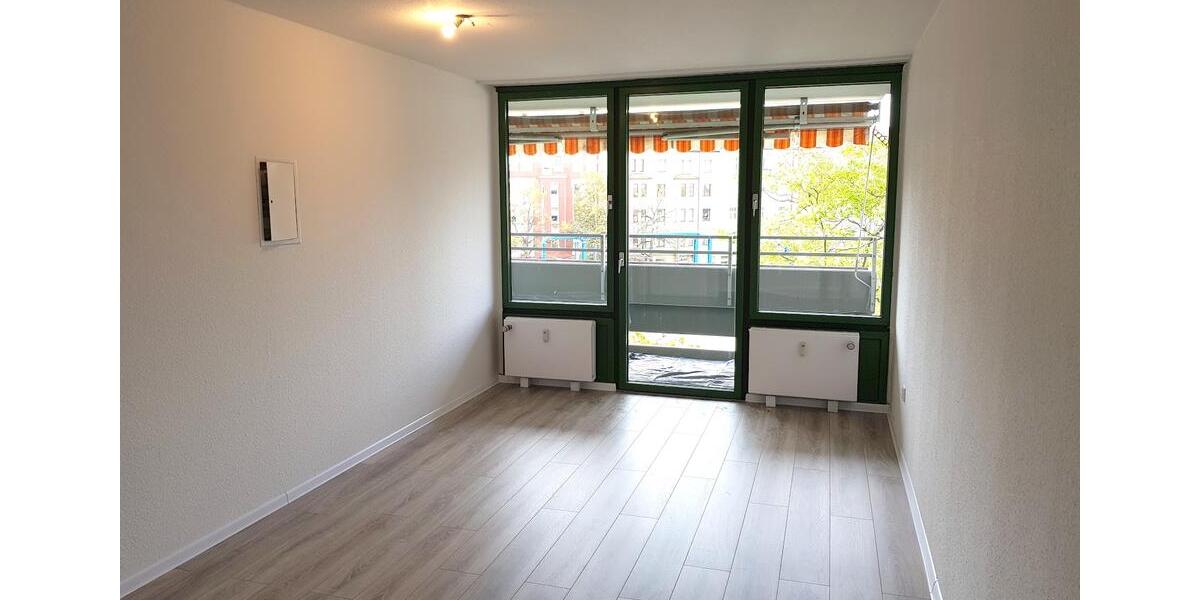 helle 2-Zimmer-Wohnung mit Balkon in Nürnberg 2 zimmer