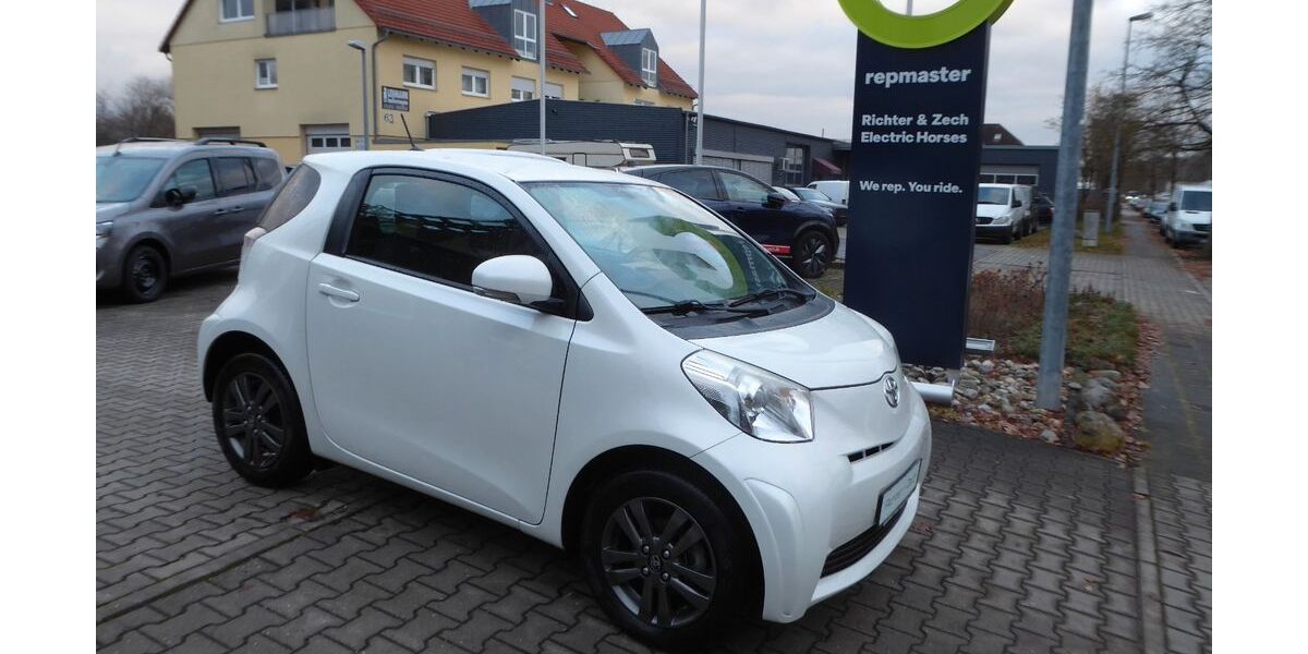 Toyota IQ 109.000 km 7.490 € Wendelstein 90530