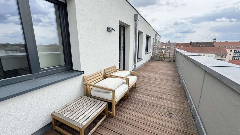 Wohnung zum Mieten in Nürnberg 2.000 € 93 m²