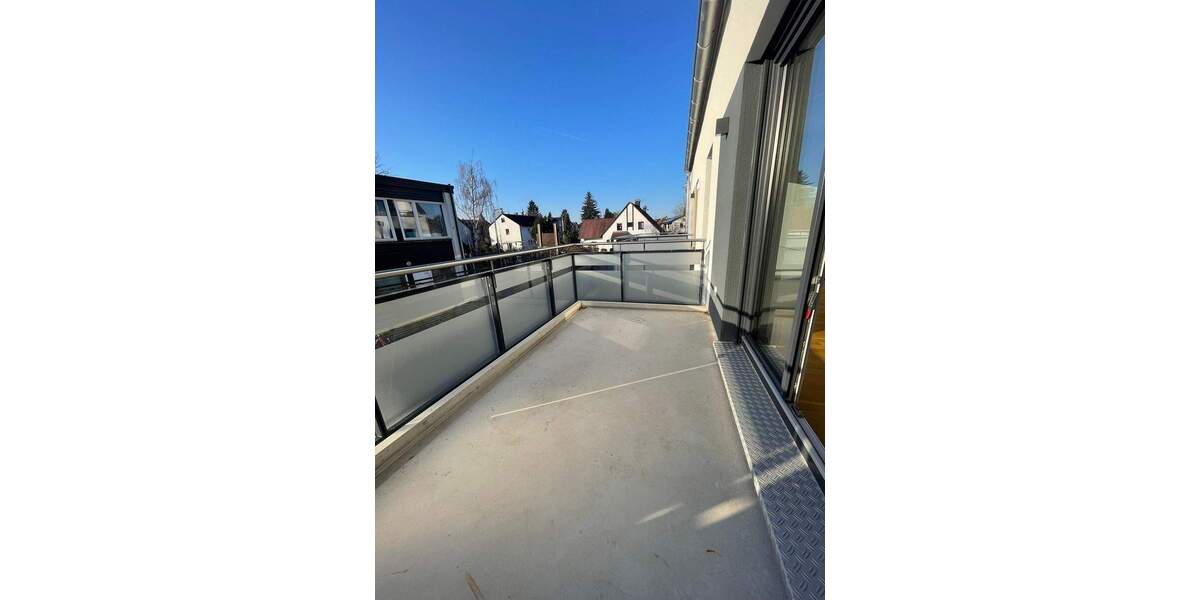 Etagenwohnung Erlangen Dechsendorf - 3 Zimmer, 76 m&sup2;, 1.265&euro; | Angebot:26628761