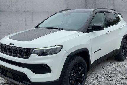 Jeep Compass 44.720 km 27.700 &euro; Fürth 90765